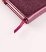 Notebook cu copertă tare din piele Cuirise, A6, Clairefontaine cherry detaliu